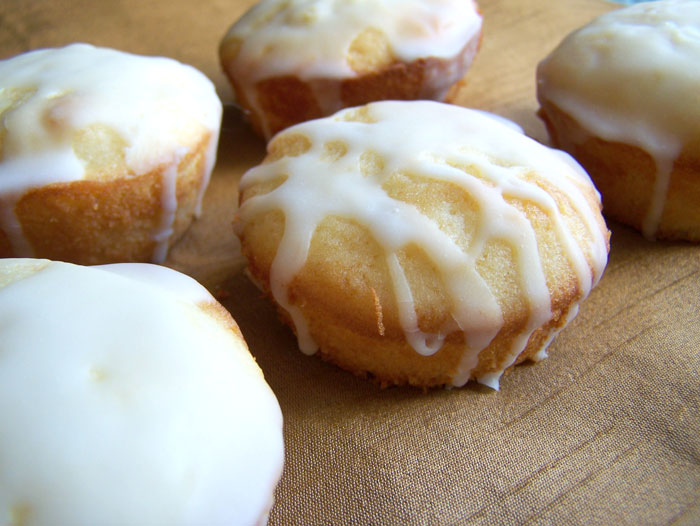 Glazed Lemon Cakes