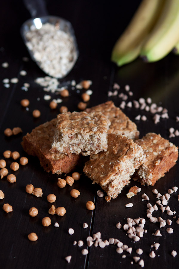 Caramel & Cinnamon Banana Oat Bars